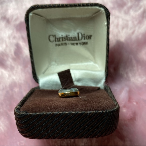 Vintage Tie Tack w/Chain - Picture 5 of 8